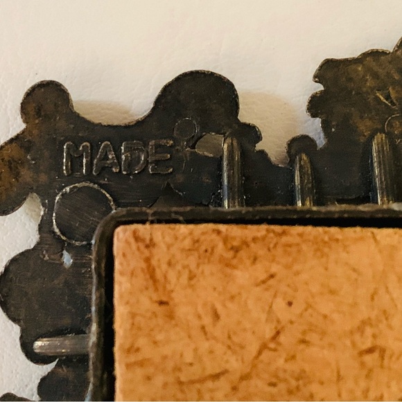 Vintage Victorian scroll Metal Picture Frame Italy 3.5/4.5 inch - Picture 7 of 12